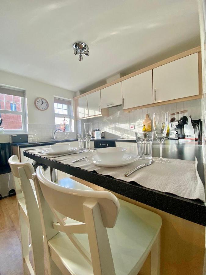 Appartamento Chase Heights Rugeley Esterno foto